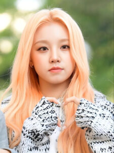 yuqi-yutsi-z-hurtu-g-i-dle