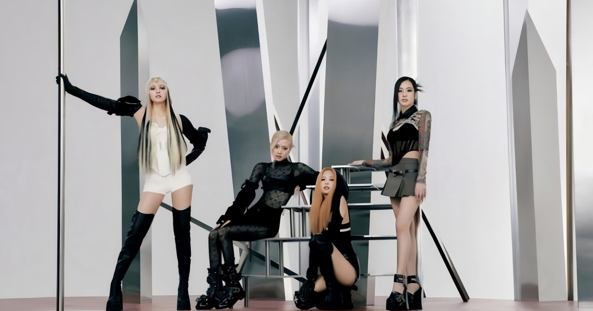 BLACKPINK оголосили про світове турне 2025 року