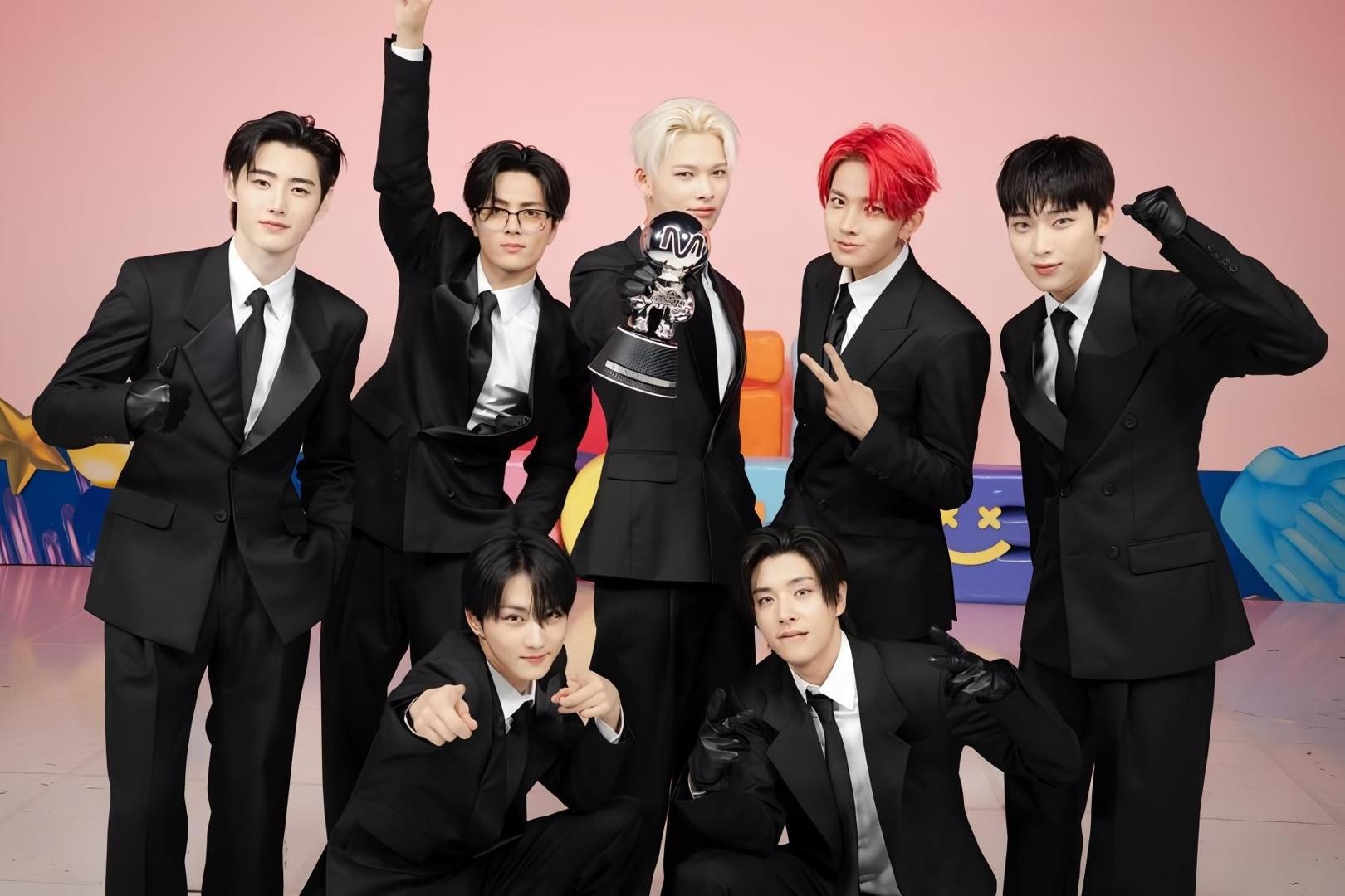 ENHYPEN здобули музичну нагороду за трек Bad Desire