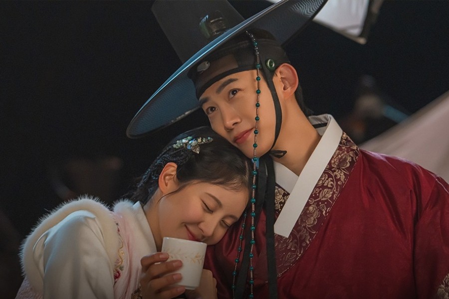 Драма The First Night with the Duke продовжує привертати увагу глядачів із стабільними рейтингами