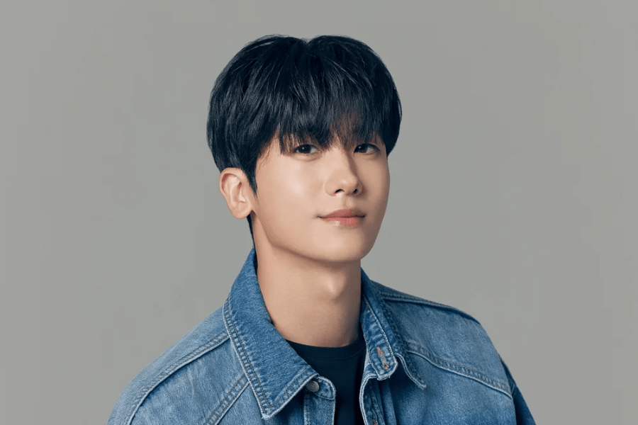 Park Hyung Sik підписав ексклюзивний контракт з агентством RÊVE