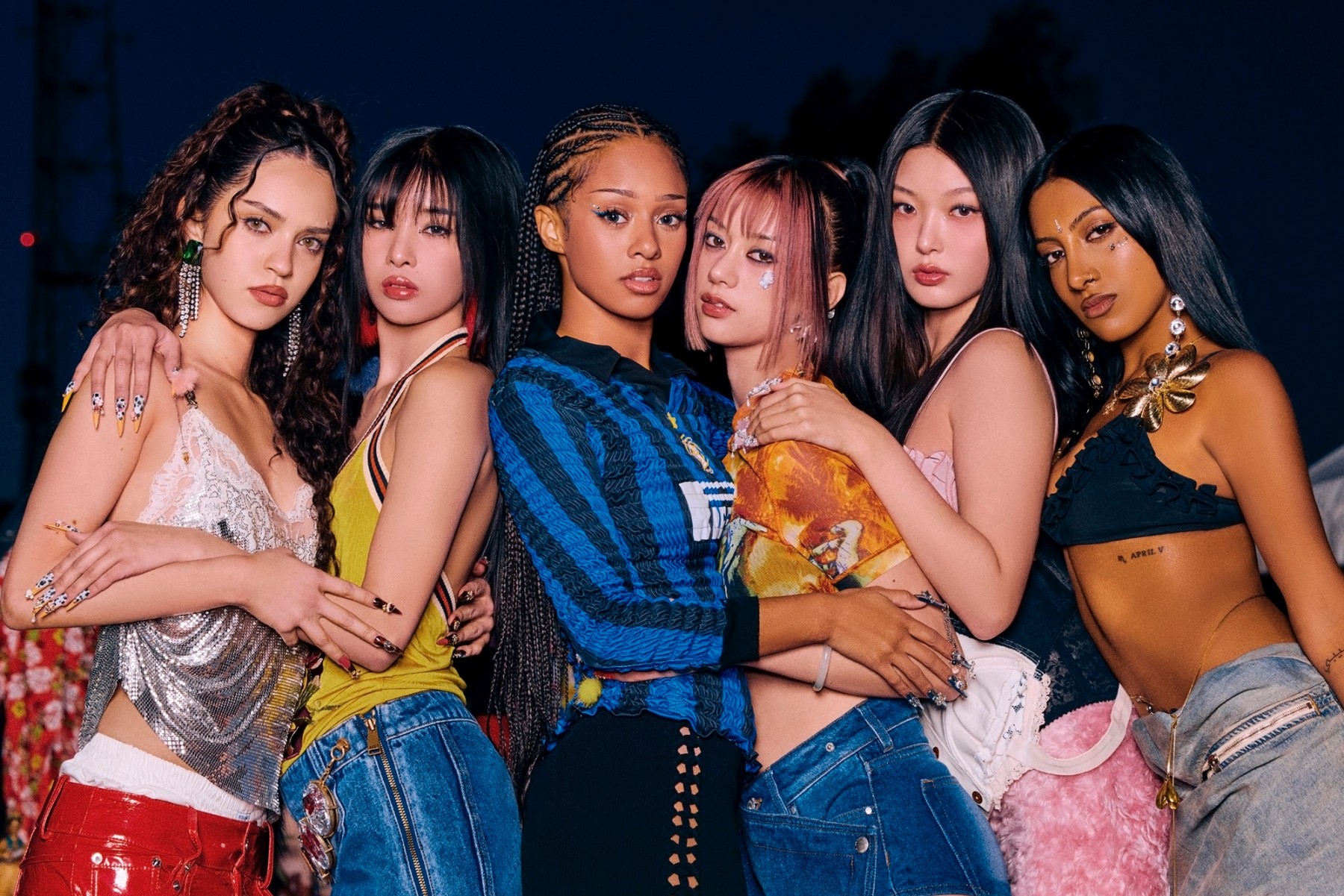 KATSEYE: BEAUTIFUL CHAOS дебютував на 4 місці Billboard 200