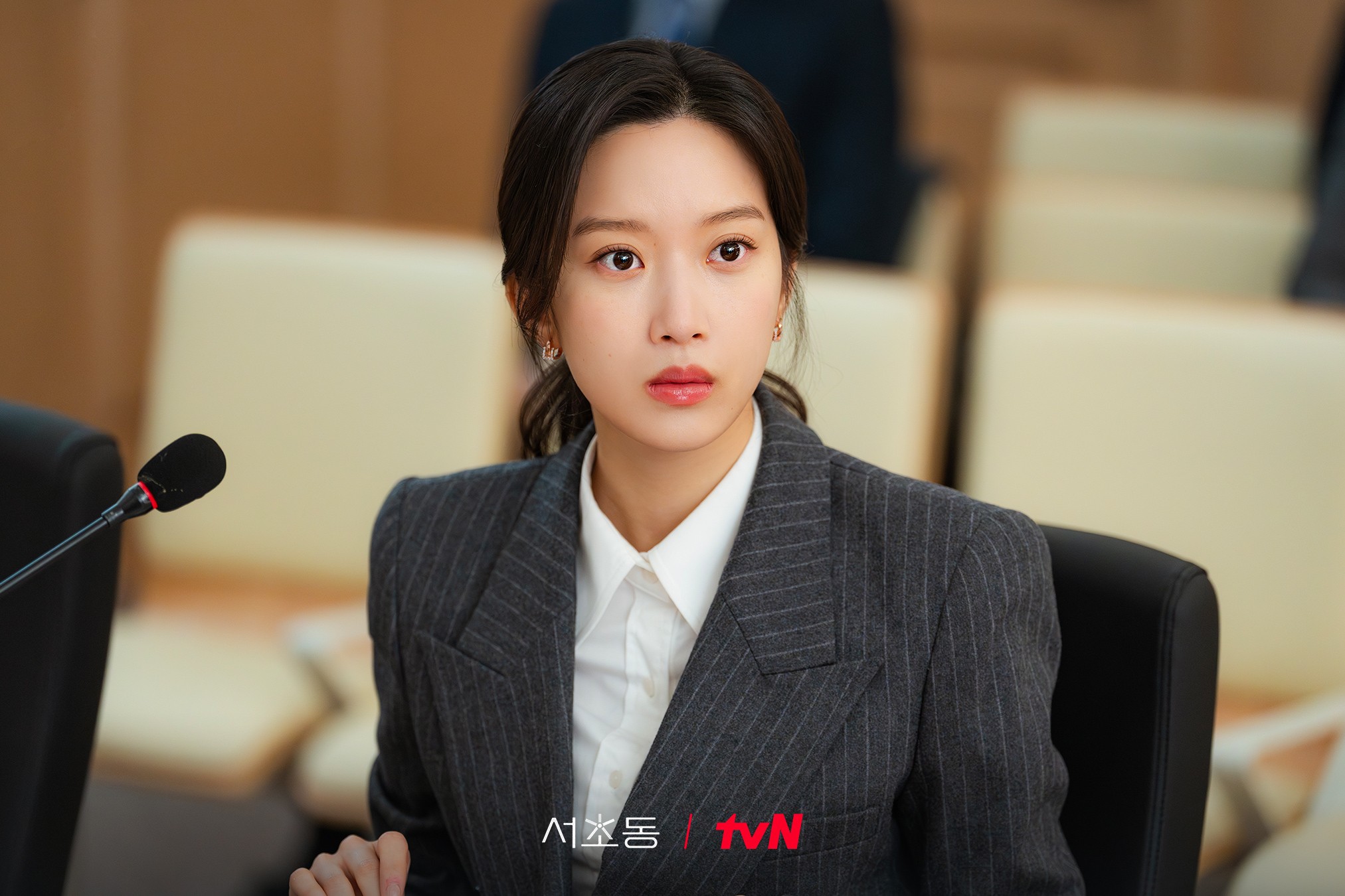 Moon Ga-young у новому серіалі Law and the City: перша криза та підтримка Lee Jong-suk