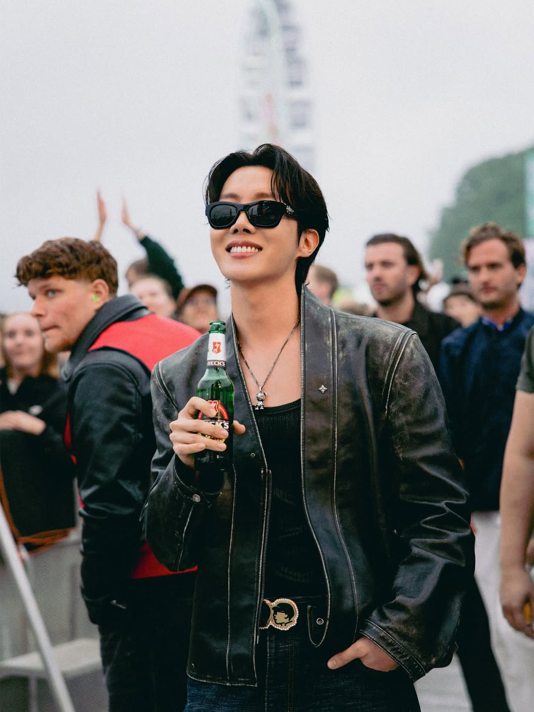 J-Hope з BTS: відеодзвінки на fansign вразили ARMY