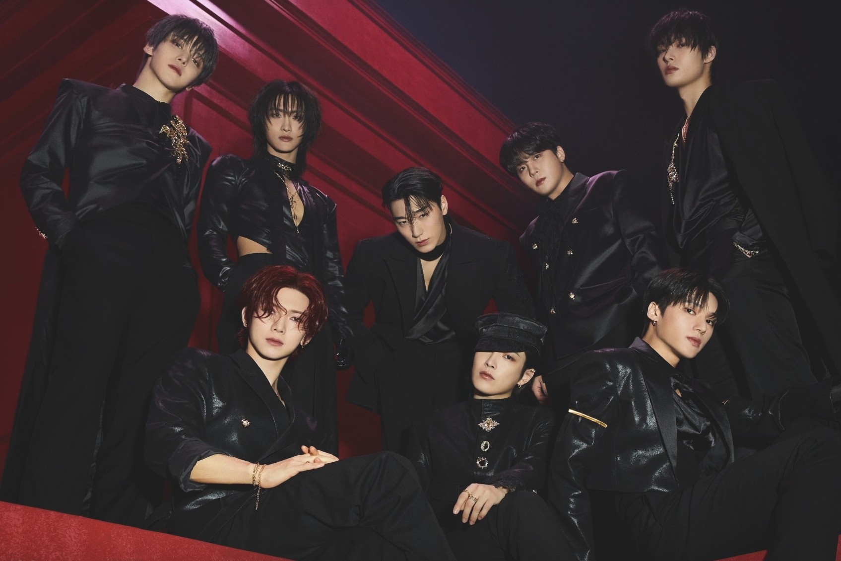 ATEEZ: GOLDEN HOUR Part 3 повертається до топ-10 Billboard 200