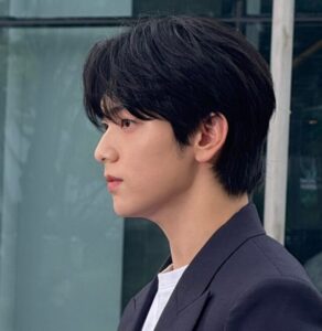 Soobin з TXT прогнозував погоду на YTN News