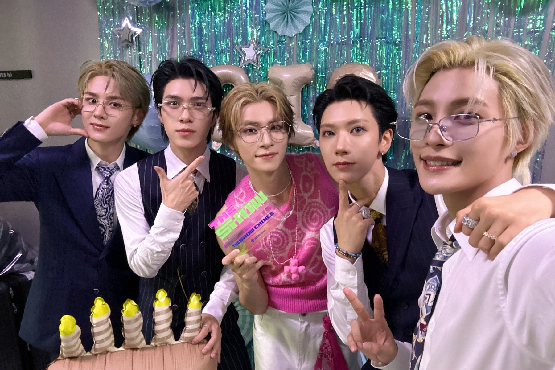 WayV перемагають на The Show з "BIG BANDS"