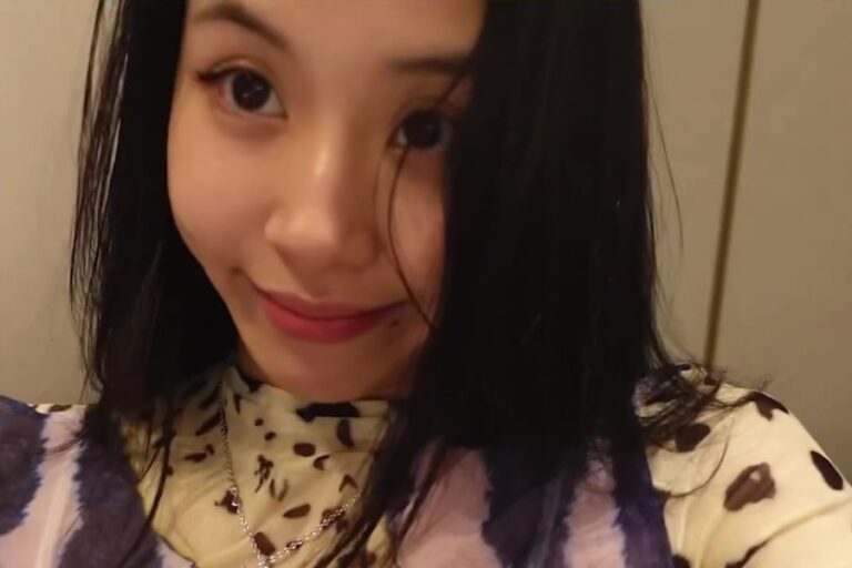 Chaeyoung з TWICE: офіційний сольний дебют