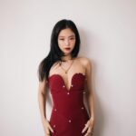 Jennie BLACKPINK: Ідеальні квадратні плечі захоплюють Корею