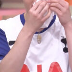 Key SHINee розплакався на Amazing Saturday після перемоги Hunter на Music Bank