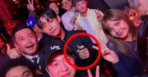 V BTS на Frieze Paradise Art Night Seoul 2025: спонтанна промова та селфі з Lisa з BLACKPINK