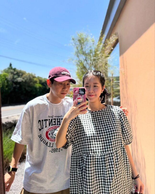 Choi Sungwook та Kim Jihye стали батьками близнюків
