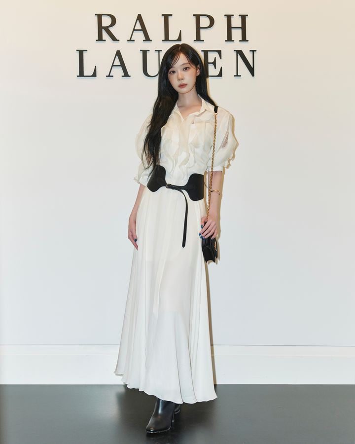 Winter aespa на показі Ralph Lauren: охоронець став вірусним