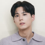 Park Bo Gum веде нове вар'єте-шоу "Барбер" на tvN