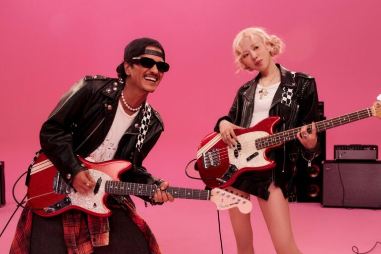 Rosé та Bruno Mars: кліп APT. подолав позначку у 2 мільярди переглядів на YouTube