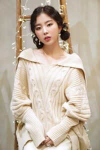 Ladies' Code Zuny виходить заміж: Ashley повідомила про це через зламаний Instagram Zuny