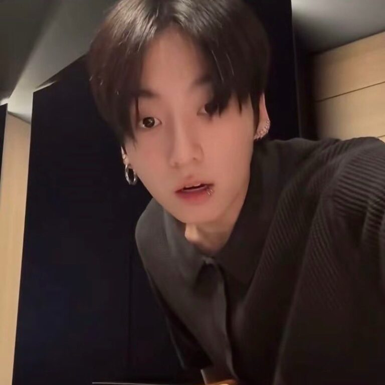 Jungkook схуднення прямий ефір: Фани зауважили помітні зміни