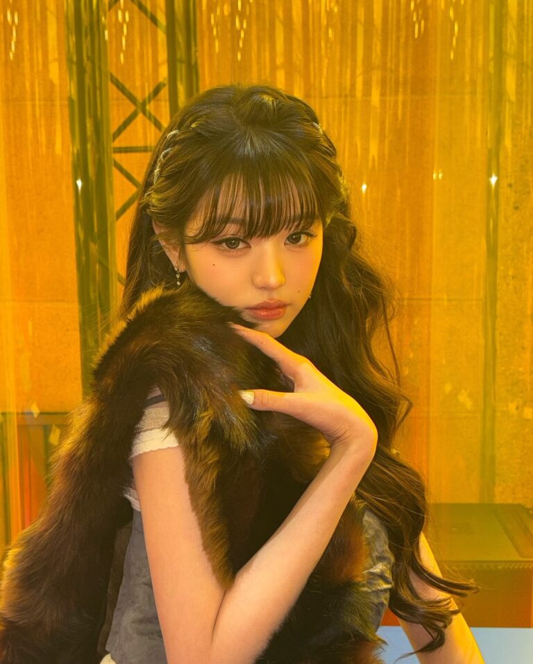 IVE Jang Wonyoung напідпитку на Miu Miu афтепаті