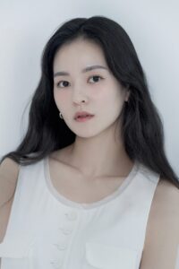 Корейська акторка Kim Yoon Hye весілля: зірка Jeongnyeon вийде заміж 25 жовтня 2025 року