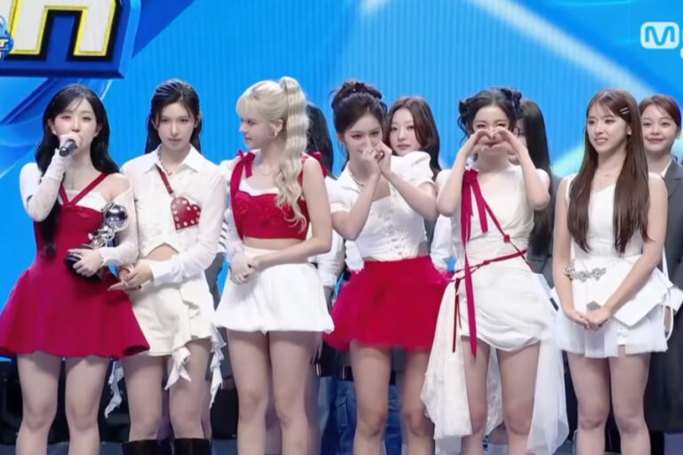 NMIXX друга перемога Blue Valentine M Countdown 23 жовтня 2025 року: гурт підтвердив успіх, обійшовши BABYMONSTER