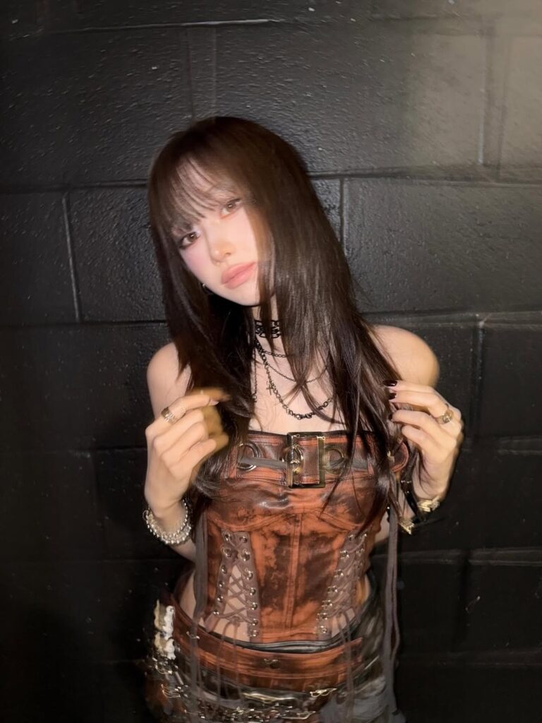 aespa Giselle допомога фанатам з навчанням: співачка миттєво відгукнулася на прохання у прямому ефірі