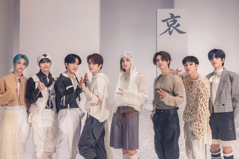 Stray Kids LALALALA 300 мільйонів переглядів